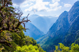 samaria-gorge-hike